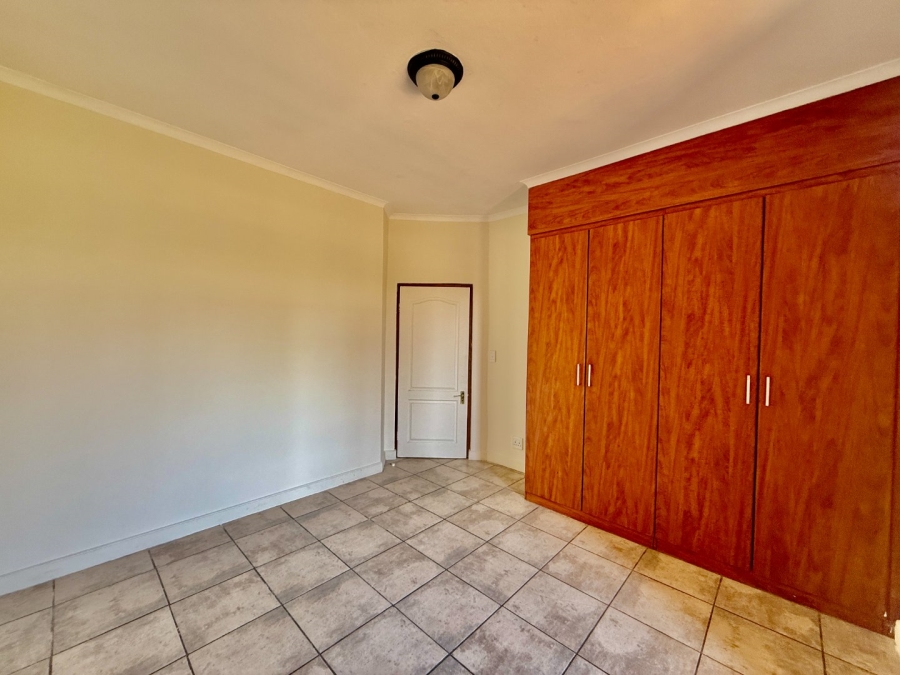 To Let 3 Bedroom Property for Rent in Landsmeer Residential Estate North West